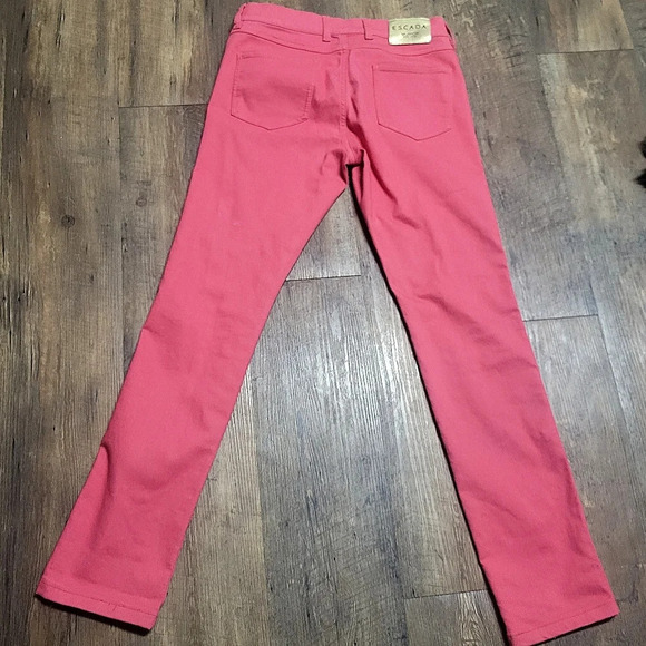 Escada Jeans - Size 38 (US 8) - Salmon Color - Straight Leg - Picture 3 of 5